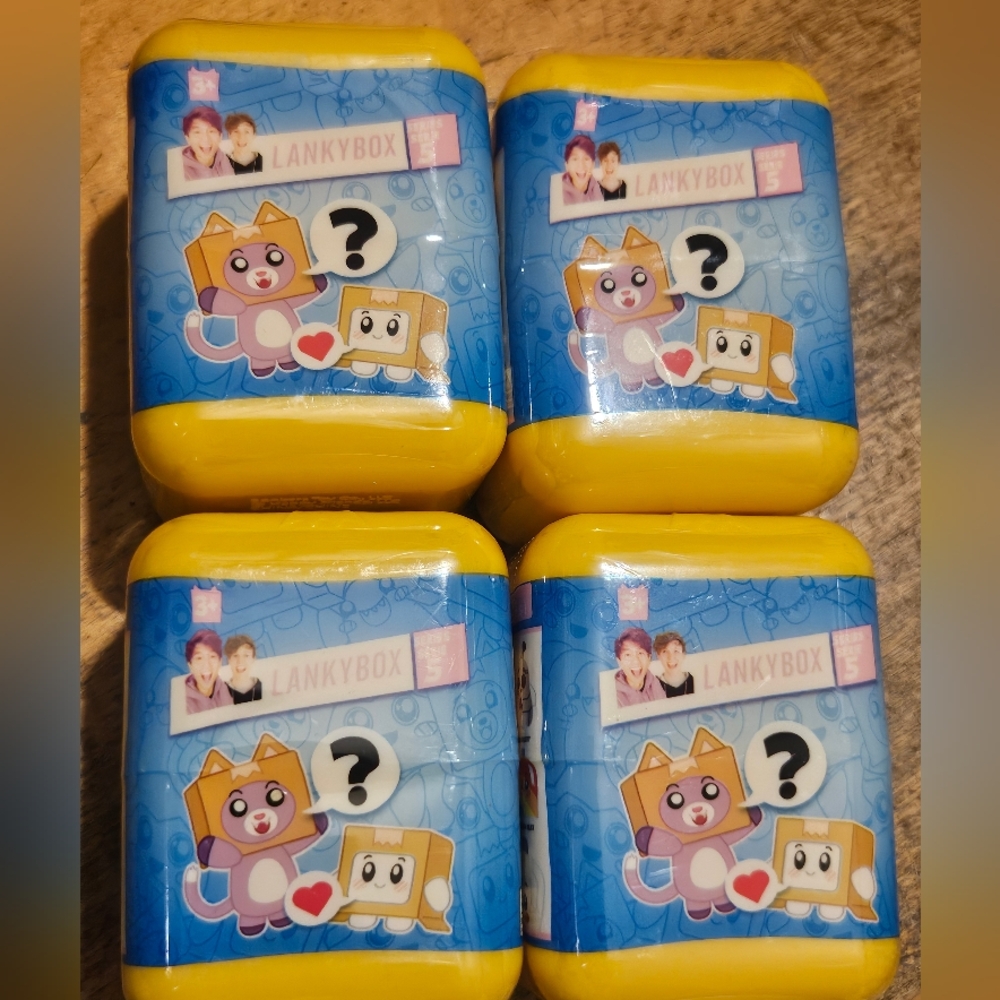 2 FOR $35 Series 5 Lankybox Mystery Squishy Lot Of 4